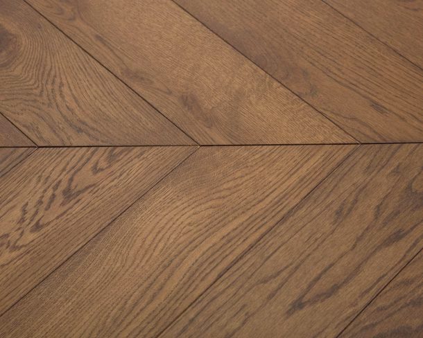 Nutmeg Satin Chevron Engineered Floor 